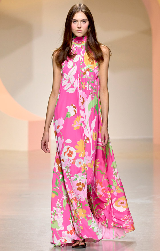 صور: فساتين ناعمة ماكسي ربيعية لعيد الفطر 2024 بحسب شكل الجسم صورة رقم 7