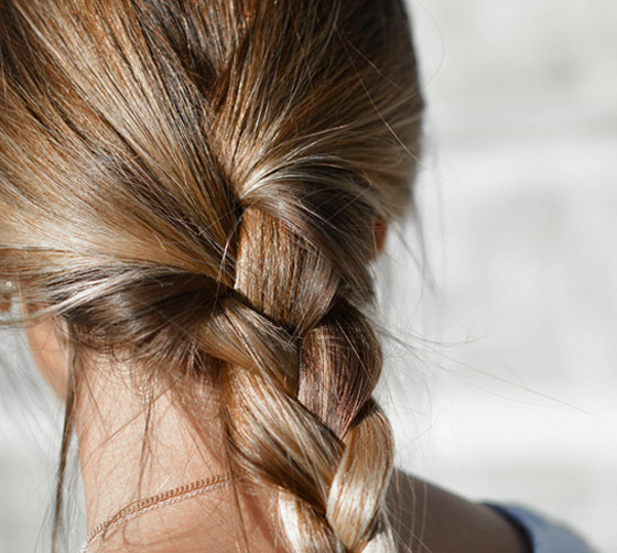 فوائد تضفير الشعر قبل النوم صورة رقم 2