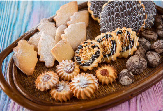 مع اقتراب عيد الفطر.. فكّر جيداً قبل التهام الحلوى واحسب السعرات صورة رقم 3