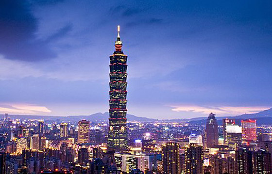 كيف قاومت أعلى ناطحة سحاب بتايوان الزلزال؟ هذا سر كرتها الفولاذية (فيديو) صورة رقم 10 كيف قاومت أعلى ناطحة سحاب بتايوان الزلزال؟ هذا سر كرتها الفولاذية (فيديو) صورة رقم 10