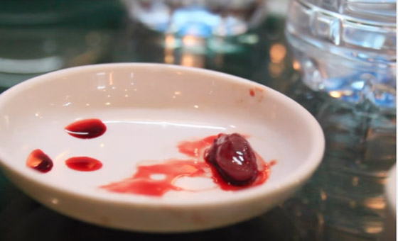 اليكم أغرب المأكولات في العالم... بعضها سيرعبكم حقاً صورة رقم 1