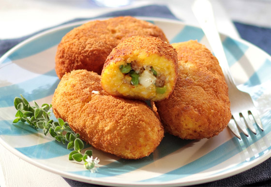 إليكم طريقة تحضير كروكيت التونة بالبطاطس صورة رقم 6