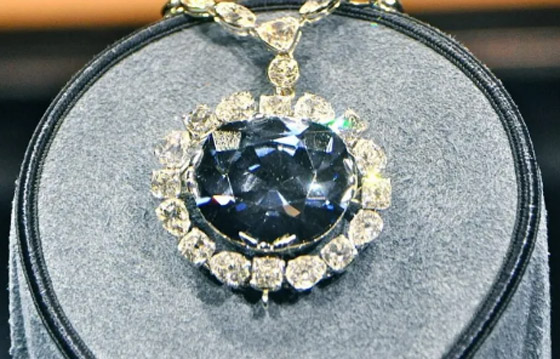 أغلى 10 قطع مجوهرات في العالم صورة رقم 10