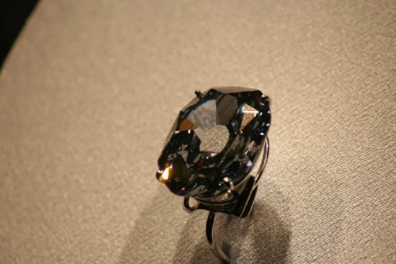 أغلى 10 قطع مجوهرات في العالم صورة رقم 8