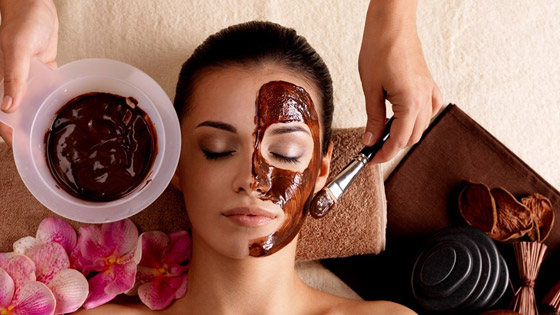 استخدمي الشوكولاتة بهذه الطرق للحصول على بشرة رائعة صورة رقم 2