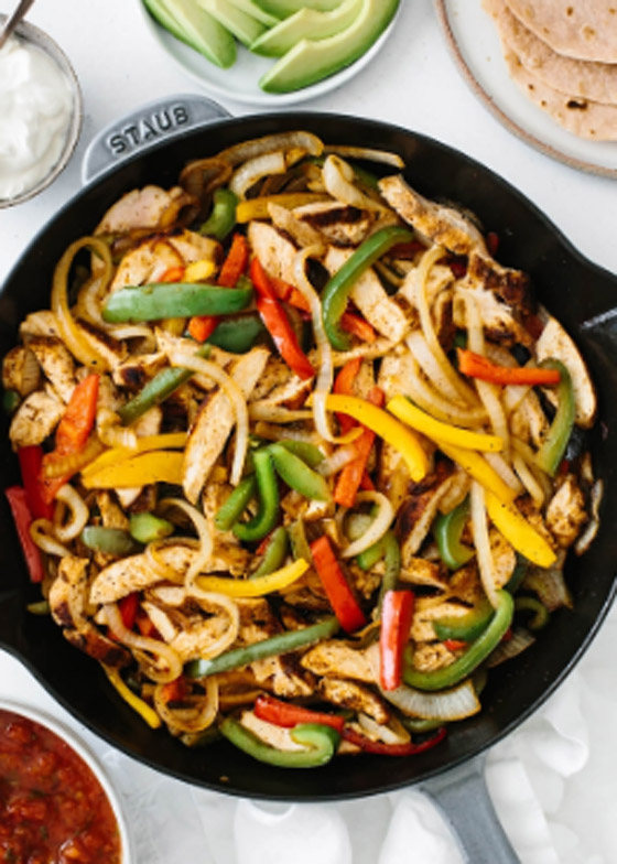 في خلال 30 دقيقة حضري لحم الفاهيتا بالفلفل كوجبة سريعة التحضير وتناوليها بجانب البطاطس المقلية المقرمشة. صورة رقم 7