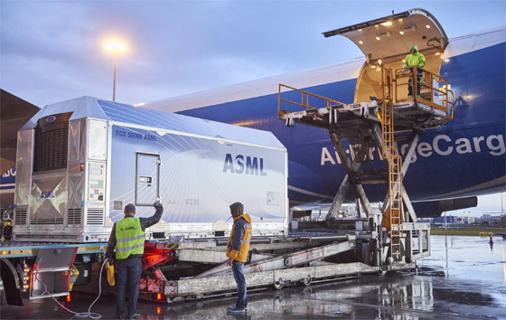 أهم أجهزة الأرض تكلفته 300 مليون دولار.. بدونه يتوقف تطور الذكاء الاصطناعي صورة رقم 3