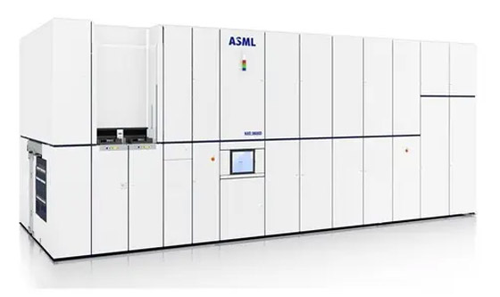 أهم أجهزة الأرض تكلفته 300 مليون دولار.. بدونه يتوقف تطور الذكاء الاصطناعي صورة رقم 1