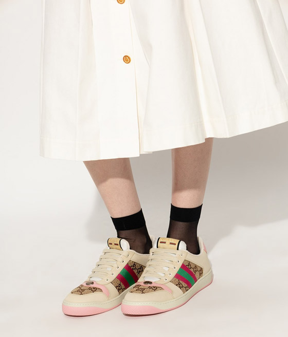 بالصور: أشهر الأحذية النسائية الرياضية في صيف 2024 صورة رقم 5