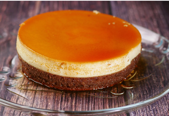 اليكم طريقة تحضير كيكة طبقات الكريم كراميل صورة رقم 3