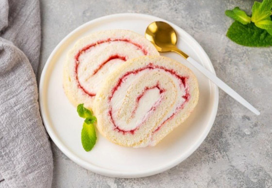 إليكم طريقة تحضير حلى سويسرول للرجيم صورة رقم 1