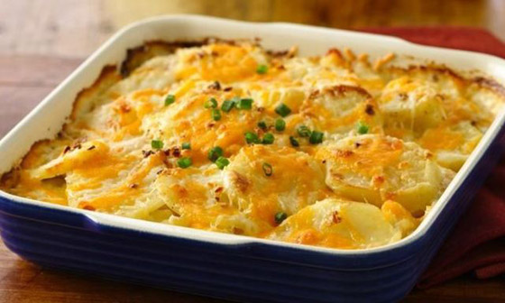 إليكم طريقة تحضير غراتان البطاطس بالكريمة في الفرن صورة رقم 6