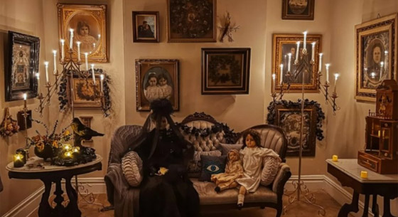 أمريكية تعيش في المكان 