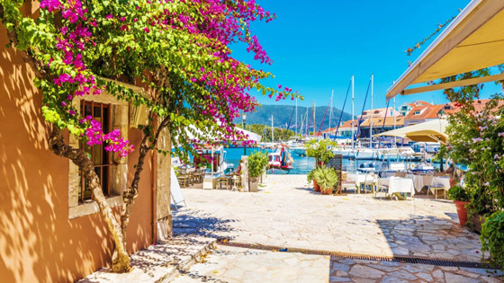 صور: رحلة إلى جزيرة كيفالونيا اليونانية الشهيرة بالمناظر الطبيعية صورة رقم 6