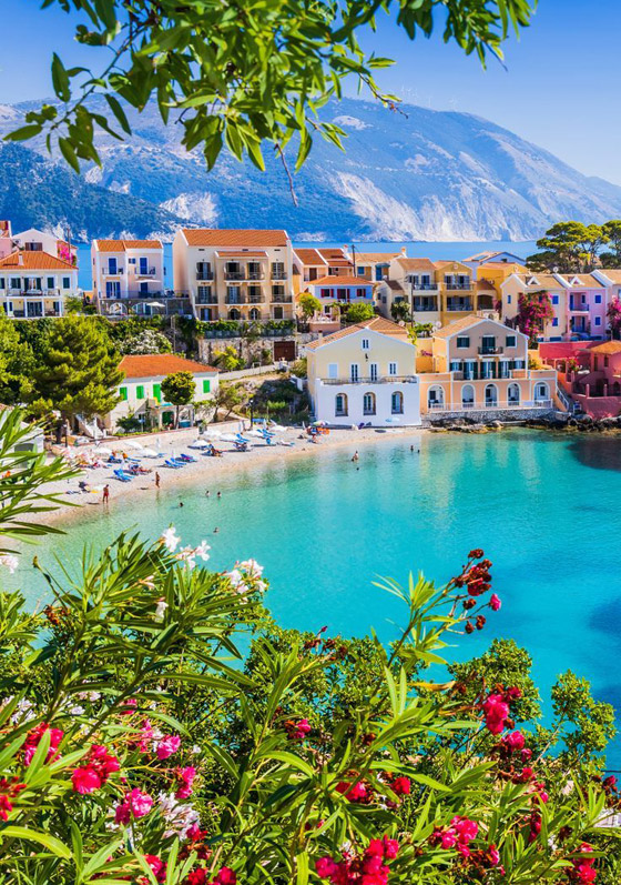 صور: رحلة إلى جزيرة كيفالونيا اليونانية الشهيرة بالمناظر الطبيعية صورة رقم 7