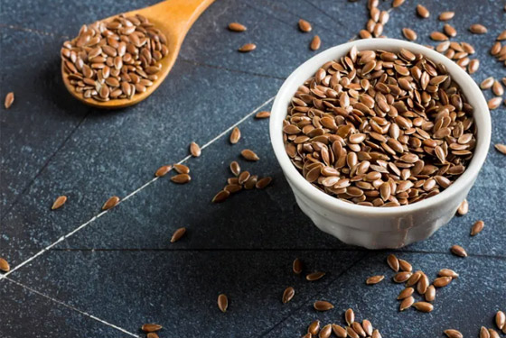 بذور الكتان.. حل طبيعي ينافس البوتوكس بتكاليف زهيدة! صورة رقم 1