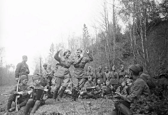 (سيدات الموت).. صور قناصات الحرب الوطنية العظمى صورة رقم 10