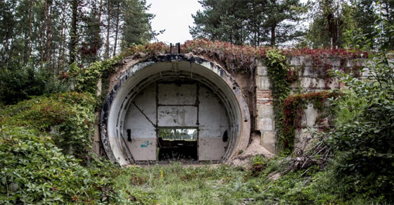 تصل تكلفة بعضها إلى 100 مليون دولار.. ماهي ملاجئ يوم القيامة التي يمتلكها عدد من مشاهير العالم؟ صورة رقم 5