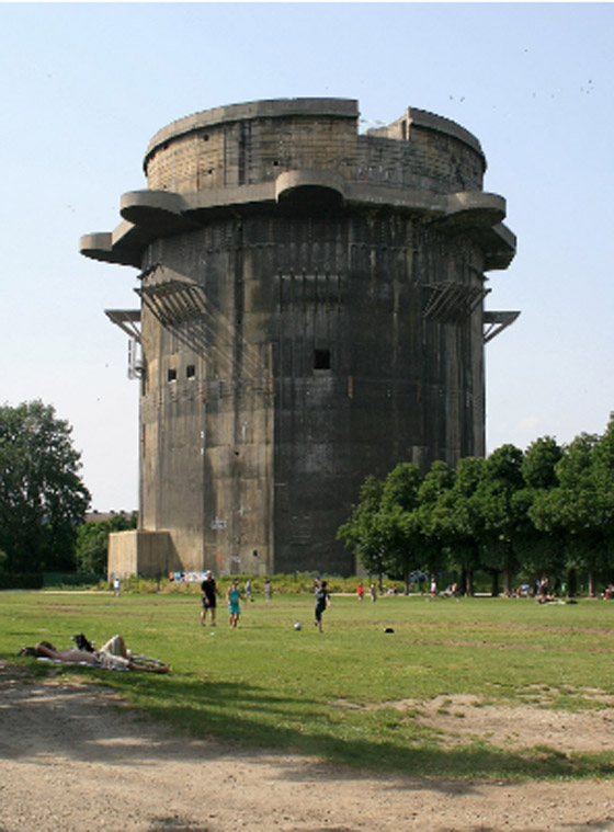 تصل تكلفة بعضها إلى 100 مليون دولار.. ماهي ملاجئ يوم القيامة التي يمتلكها عدد من مشاهير العالم؟ صورة رقم 8