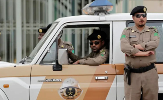 القبض على سعودي يستخدم تطبيقات التوصيل لسرقة المجوهرات صورة رقم 2