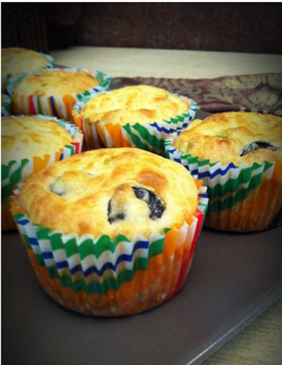 اليكم طريقة تحضير كب كيك مالح بالزيتون صورة رقم 5