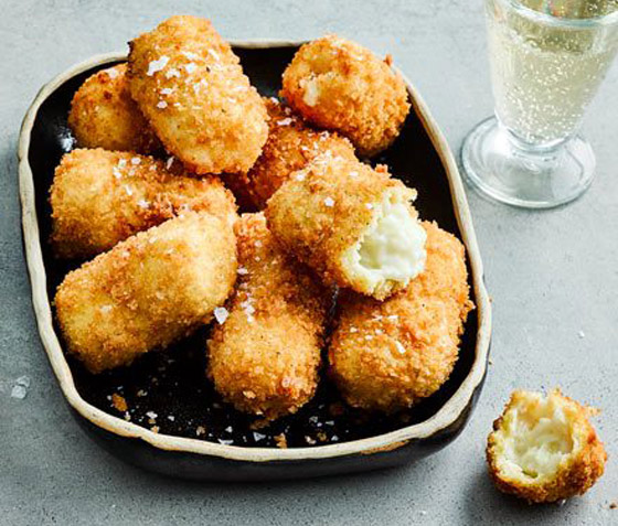 إليكم طريقة تحضير كروكيت الزهرة والبطاطس صورة رقم 6