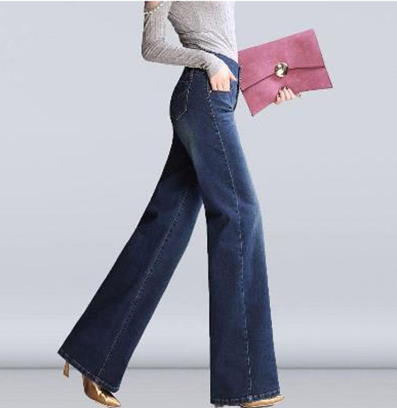 الجينز يتألق بأرجل واسعة في الصيف صورة رقم 3