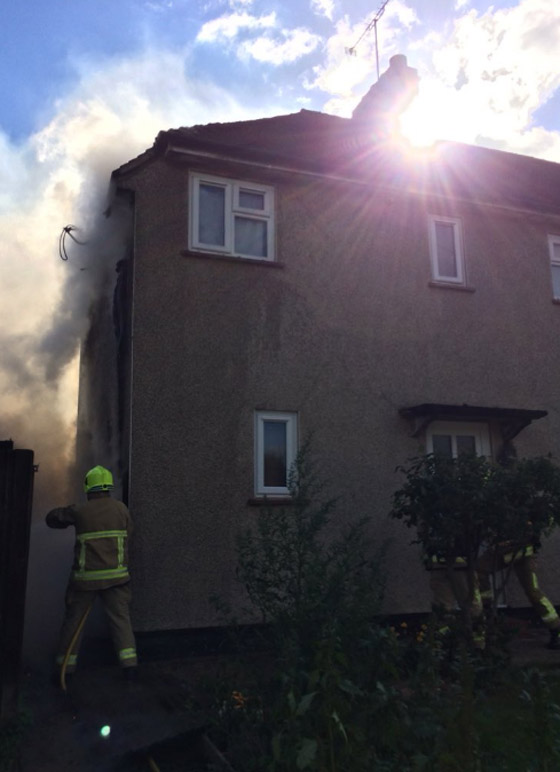 إزالة الخواتم العالقة في الأصابع! أغرب المهام التي قام بها رجال الإطفاء صورة رقم 5