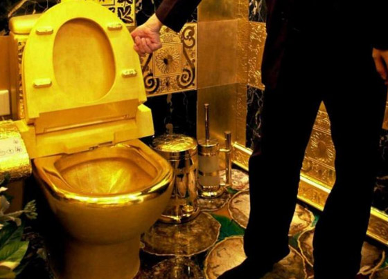 من مناديل الحمام للمرحاض والتابوت.. أغرب الأشياء المصنوعة من الذهب صورة رقم 3
