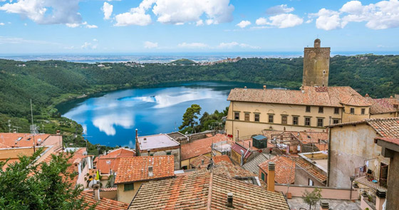 بحيرات إيطالية لا يعلم بها السواح.. جواهر معلقة بالتاريخ.. صور صورة رقم 7