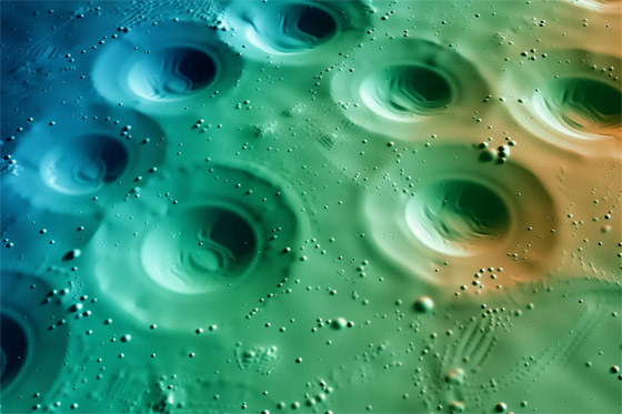 باحثون يفسرون سبب الثقوب الغامضة في قاع المحيط صورة رقم 6