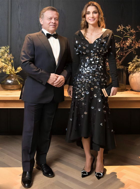 أجمل إطلالات الملكة الأردنية رانيا في المناسبات على مدار السنين صورة رقم 7