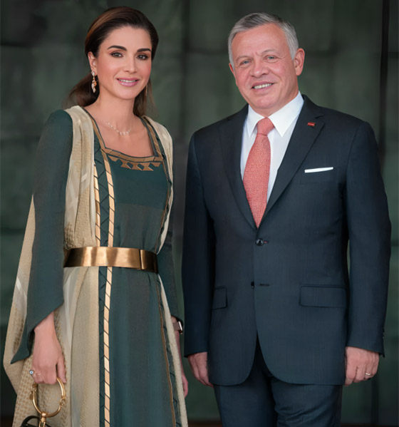 أجمل إطلالات الملكة الأردنية رانيا في المناسبات على مدار السنين صورة رقم 30