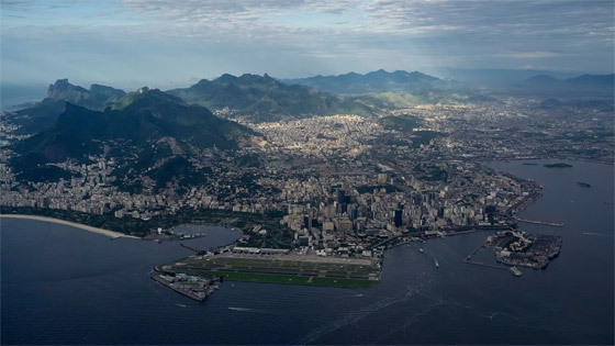 اكتشفوا 10 من أروع تجارب الهبوط في المطارات حول العالم (صور) صورة رقم 1