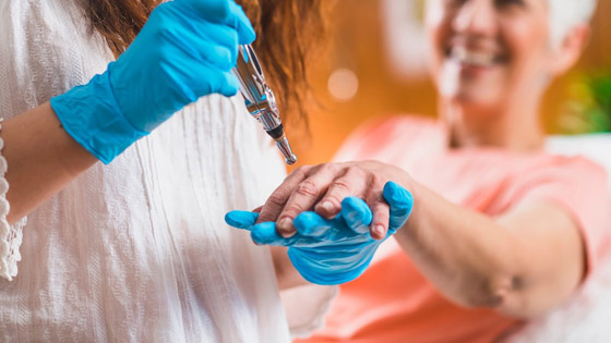 8 طرق علاجية للتخلص من زيادة التعرق صيفاً صورة رقم 5