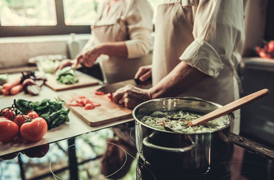 لشوربة مثالية كلَّ مرة.. 8 حيل احترافية من خبراء الطهي صورة رقم 4