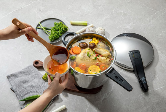 لشوربة مثالية كلَّ مرة.. 8 حيل احترافية من خبراء الطهي صورة رقم 5