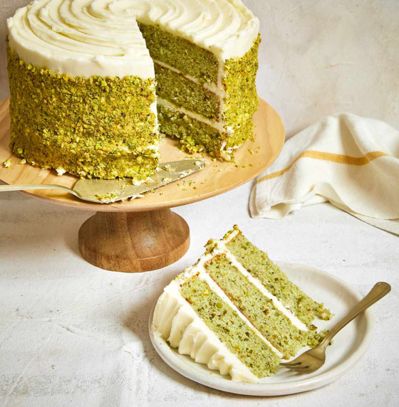 إليكم طريقة تحضير كعك البستاشيو بالجبن الكريمي اللذيذ صورة رقم 3