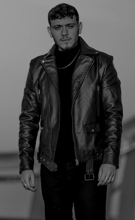 الشامي يتغزل بإليسا.. كيف ردّت عليه؟ صورة رقم 1