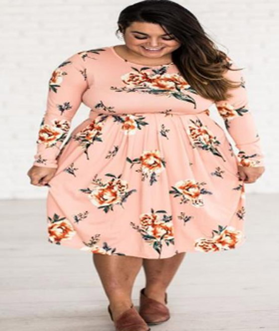 لصاحبات القوام الممتلئ.. هكذا تختارين الفستان المناسب لإبراز جمالك صورة رقم 5