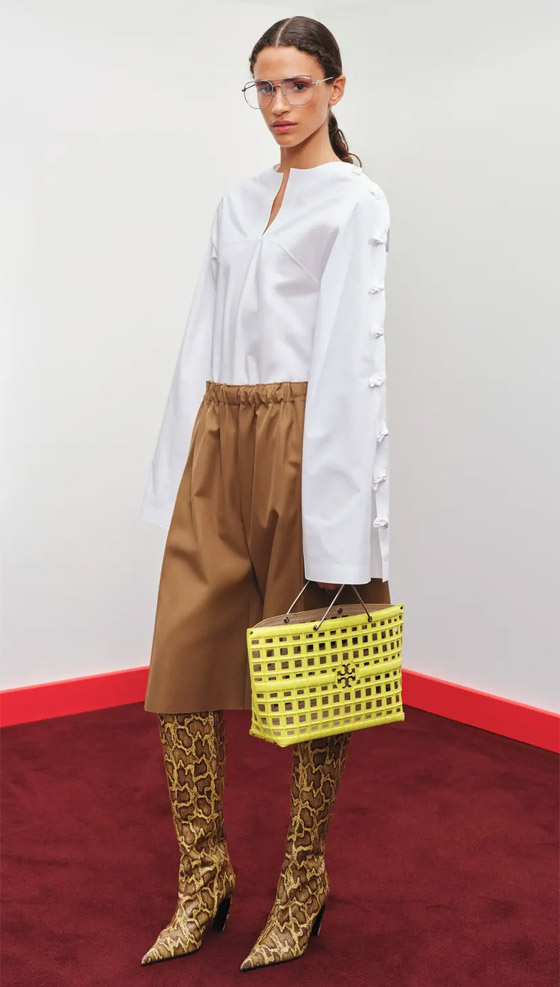 اعتمدي العفوية في إطلالتك على طريقة المصممة الأمركية 