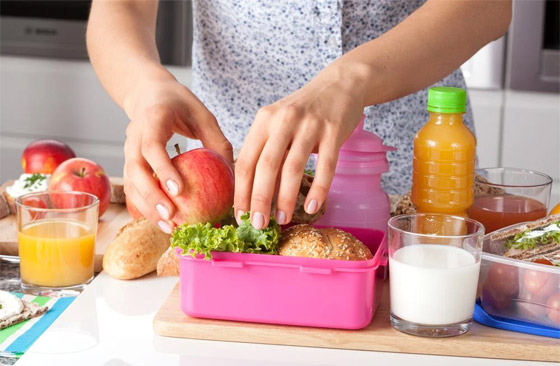 لتوفير الوقت.. إليكم الطرق الصحية لتخزين وتسخين طعام الطفل صورة رقم 6