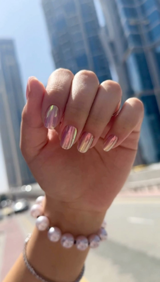 أفكار لطلاء الأظافر.. تُضفي لمسة من الجمال في عيد الأضحى صورة رقم 2