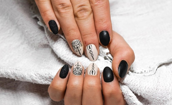 أفكار لطلاء الأظافر.. تُضفي لمسة من الجمال في عيد الأضحى صورة رقم 3