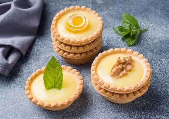 إليكم طريقة تحضير ميني تارت الجبنة لضيافة العيد صورة رقم 6