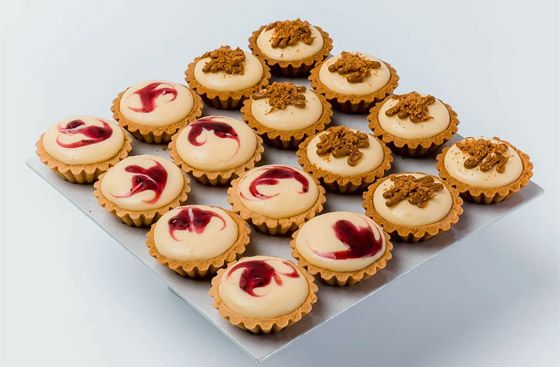 إليكم طريقة تحضير ميني تارت الجبنة لضيافة العيد صورة رقم 7