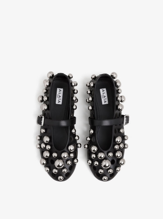 تصاميم أحذية ترتقي بإطلالتكِ في العيد.. اختاري ما يناسبك صورة رقم 2