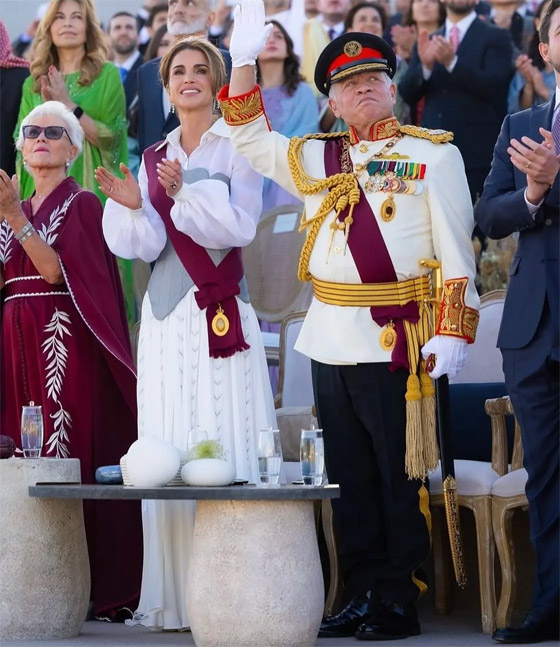 من الأردن: إطلالات ملكية مليئة بالرسائل والمعاني (صور) صورة رقم 1