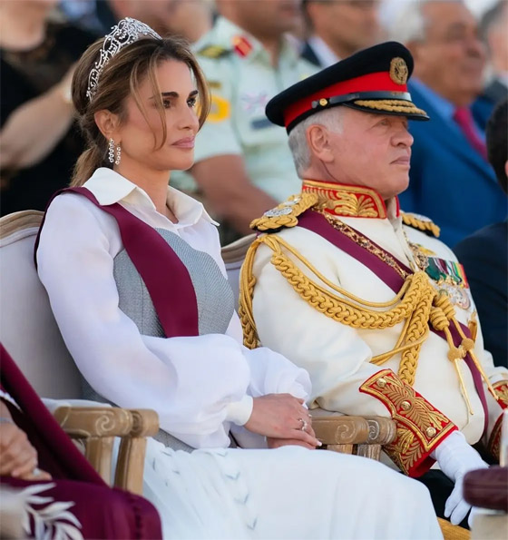 من الأردن: إطلالات ملكية مليئة بالرسائل والمعاني (صور) صورة رقم 5