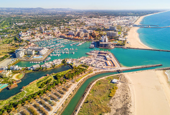 مع اقتراب العيد.. وجهات شاطئية جديرة بالزيارة في الطقس الحار صورة رقم 2 مع اقتراب العيد.. وجهات شاطئية جديرة بالزيارة في الطقس الحار صورة رقم 2